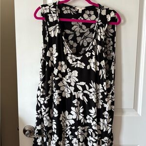 Black & White Floral Sleeveless Dress